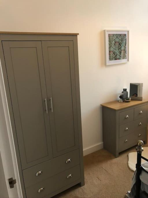 Fusilier Apartment Wrexham City Esterno foto